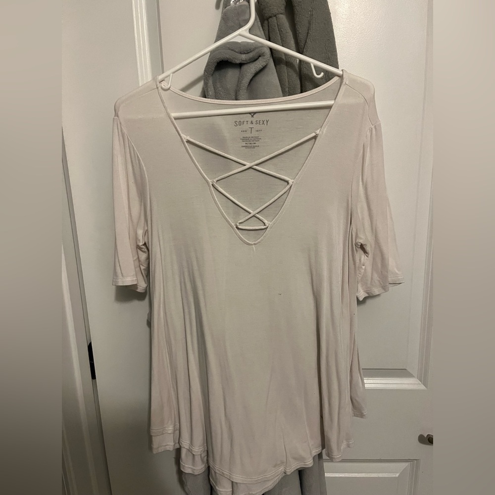 AE White Criss cross neckline tee